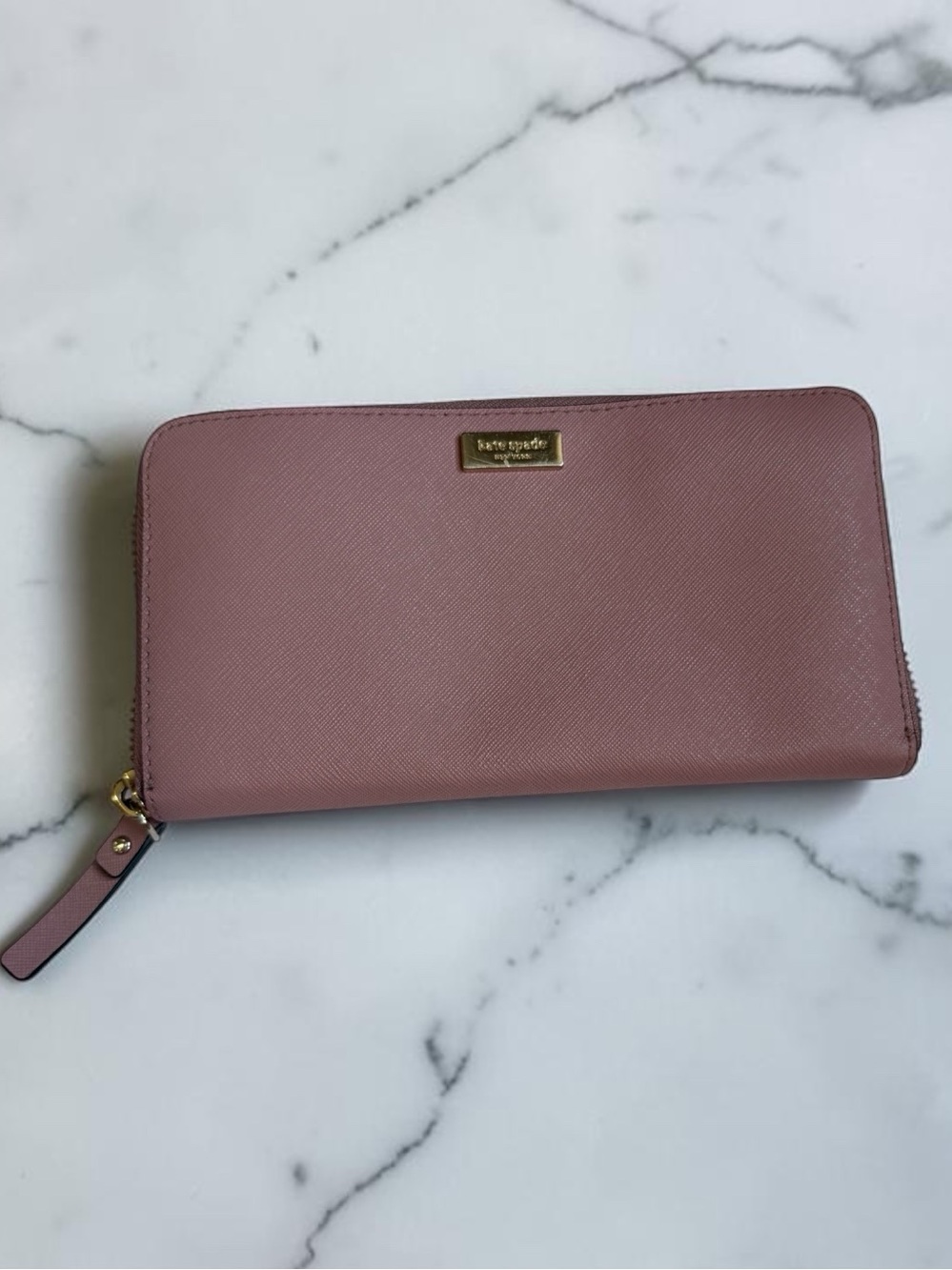kate spade pink Saffiano Zip Wallet with Gold Plaque